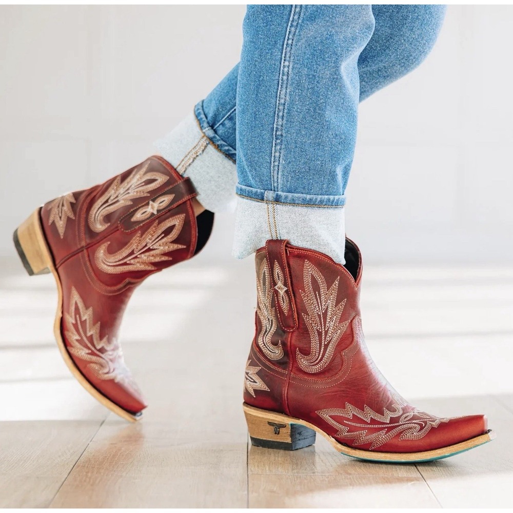 Lane Boots Lexington Red Cowboy Bootie Womens Western Cowgirl Short Snip Toe 8